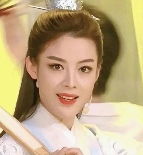 车内小动作背后的娱乐圈暗流：揭秘幕后推手与最新爆料