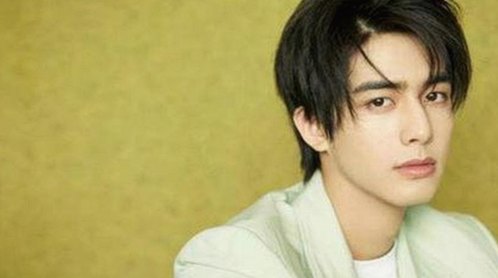 娱乐圈爆料达人“吃瓜爆红”的成长轨迹与背后故事