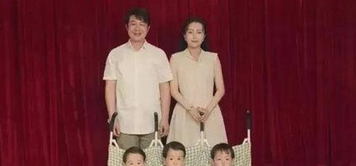 揭秘娱乐圈背后的八卦内幕与吃瓜热潮