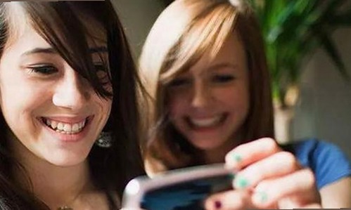 娱乐圈最新热议：秦霄贤不认字引发关注，背后真相解析